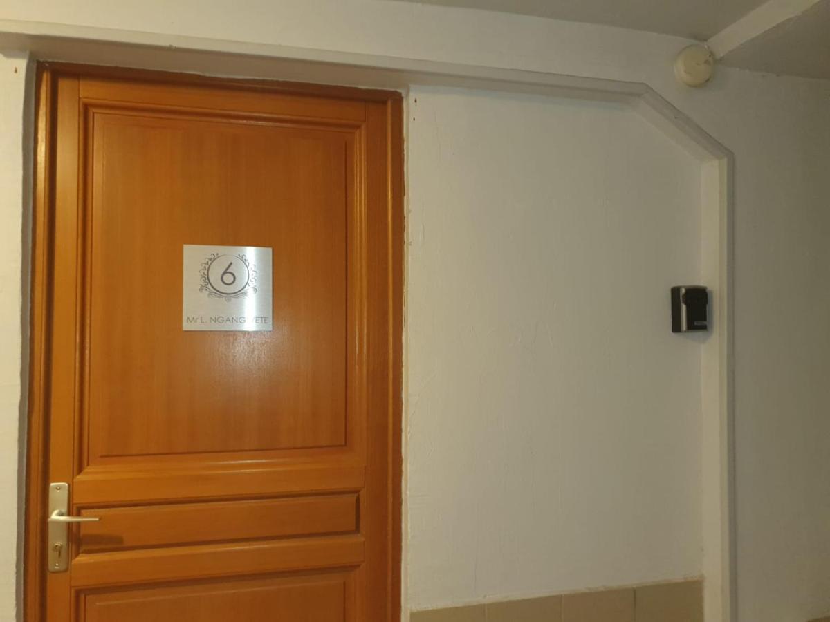 CHAMBRE PRIVÉE Numéro 1 dans un Superbe appartement en colocation Montataire Extérieur photo